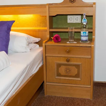 Hotel Haus Hoferer 2*