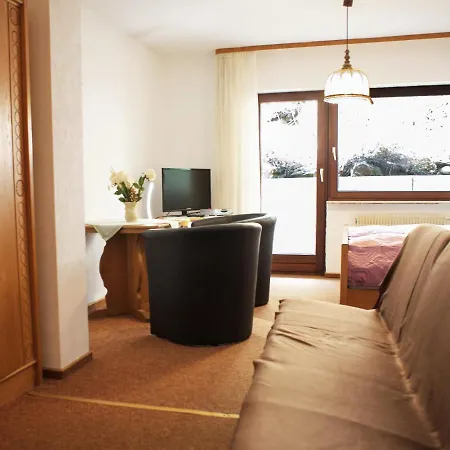 Hotel Haus Hoferer 2*