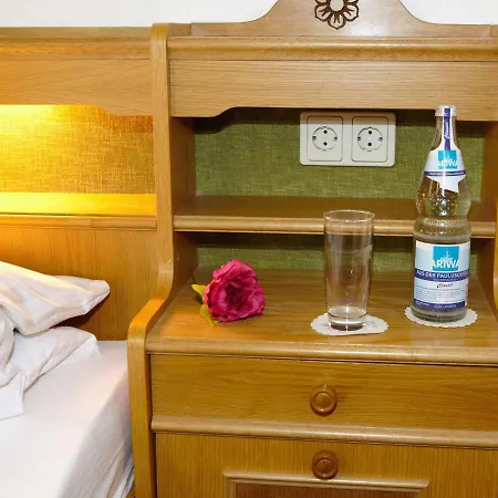 Haus Hoferer Hotel 2*